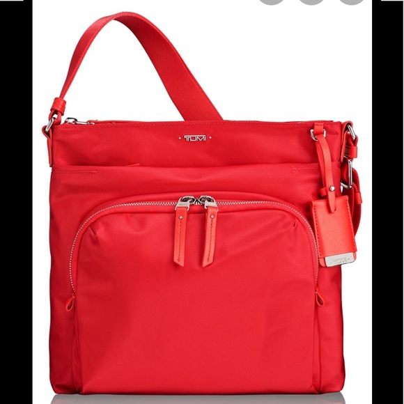 tumi capri